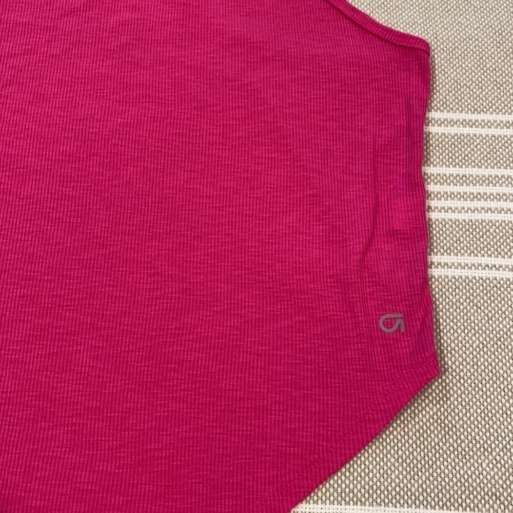 Gapfit Ribbed Racerback Tank EUC - Picture 2 of 7